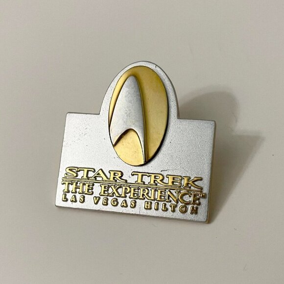 Vintage 1998 Star Trek The Experience Las Vegas Hilton Pin - Picture 2 of 9